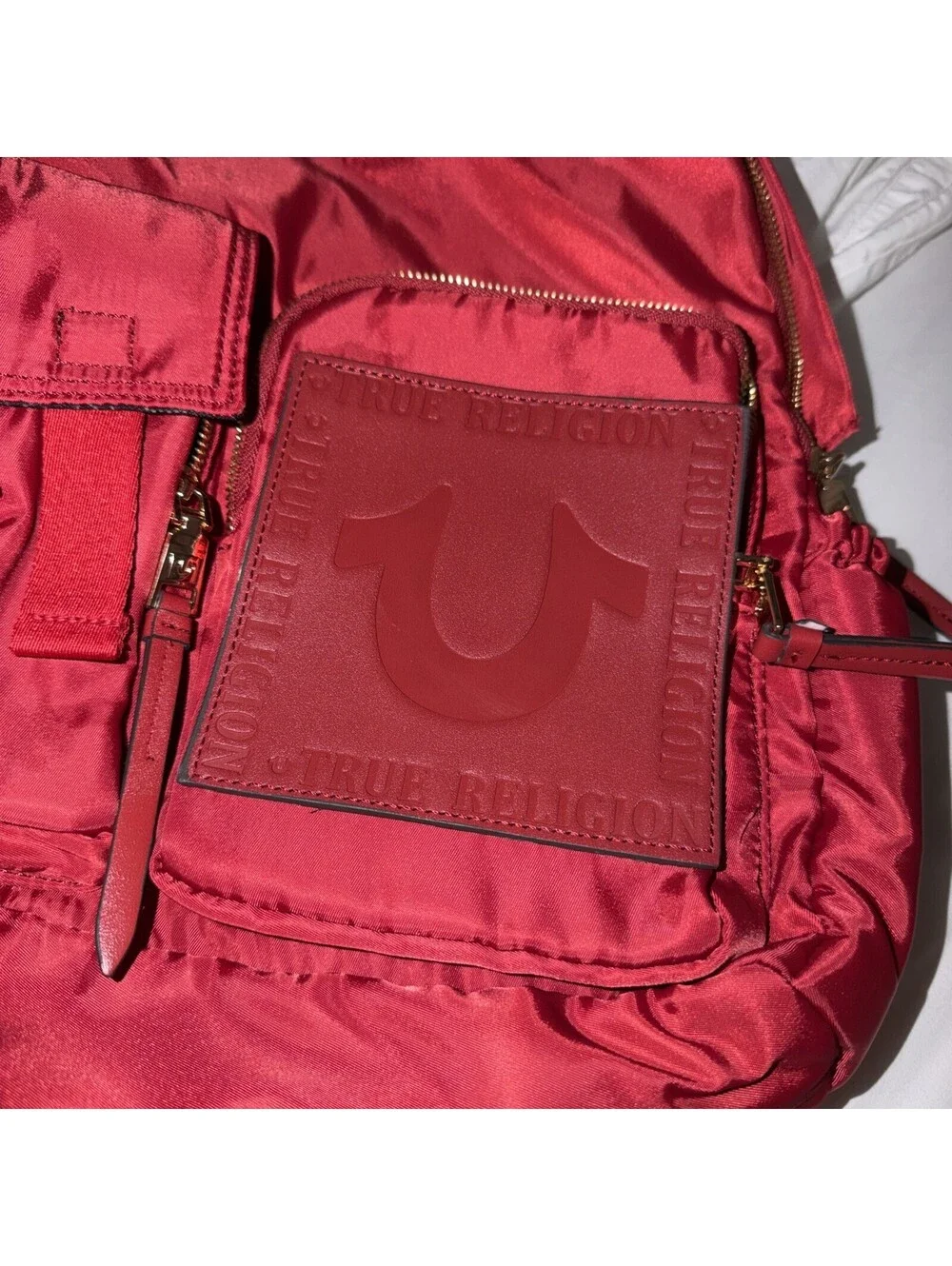 TRUE RELIGION Logo Big T Backpack RED-BLACK